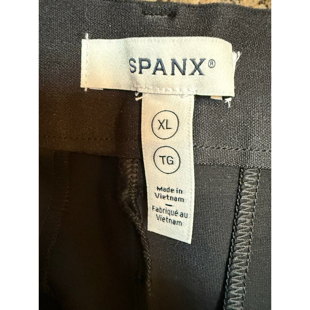 SPANX Ponte Barrel Leg Black Dress Pants - Picture 4 of 8
